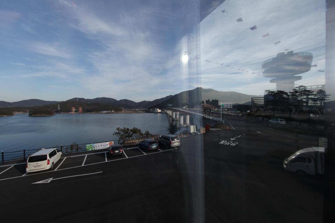 Tongyeong Bridge Hotel Dış mekan fotoğraf